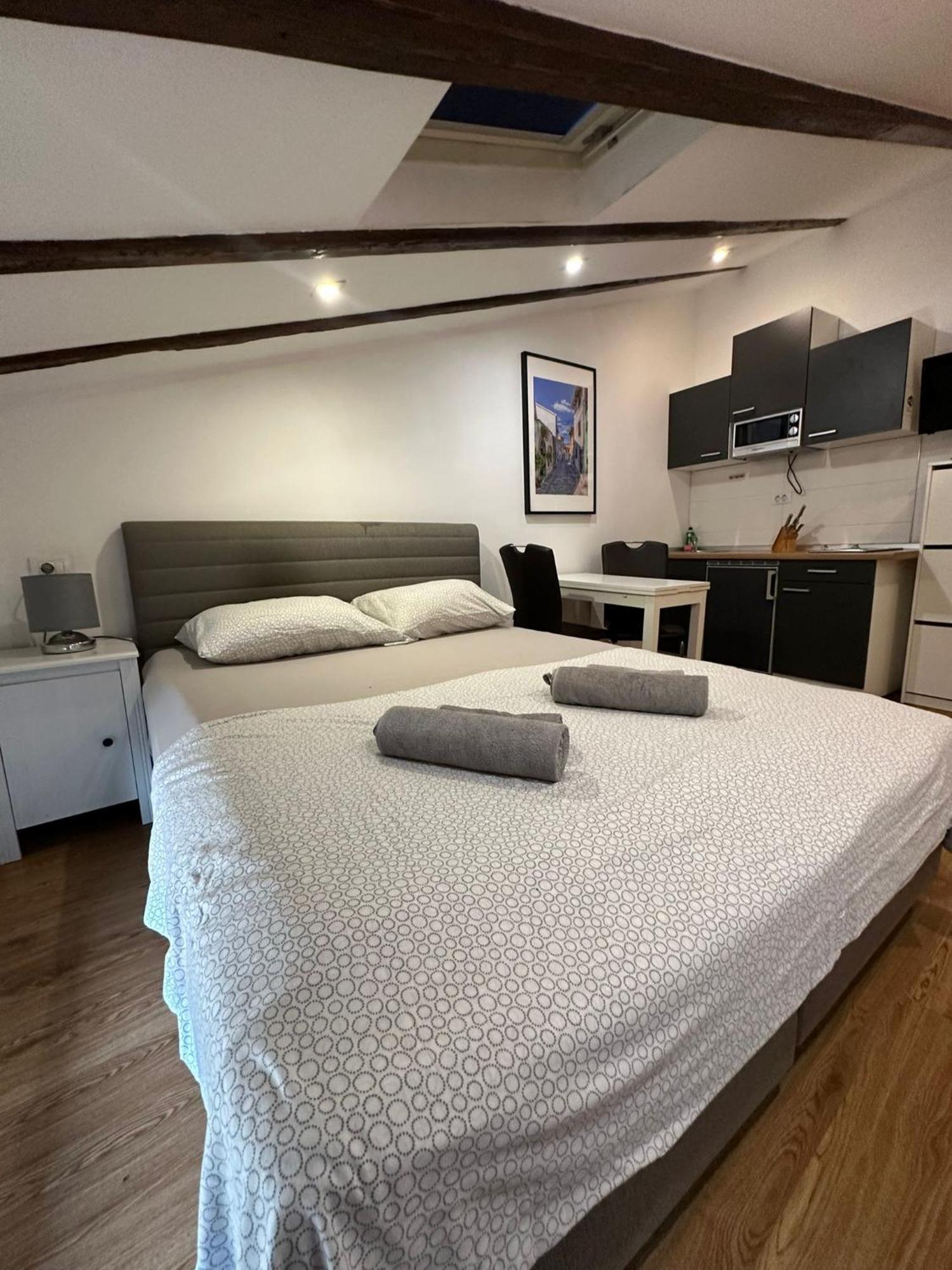 Apartment In The Heart Of プーラ エクステリア 写真