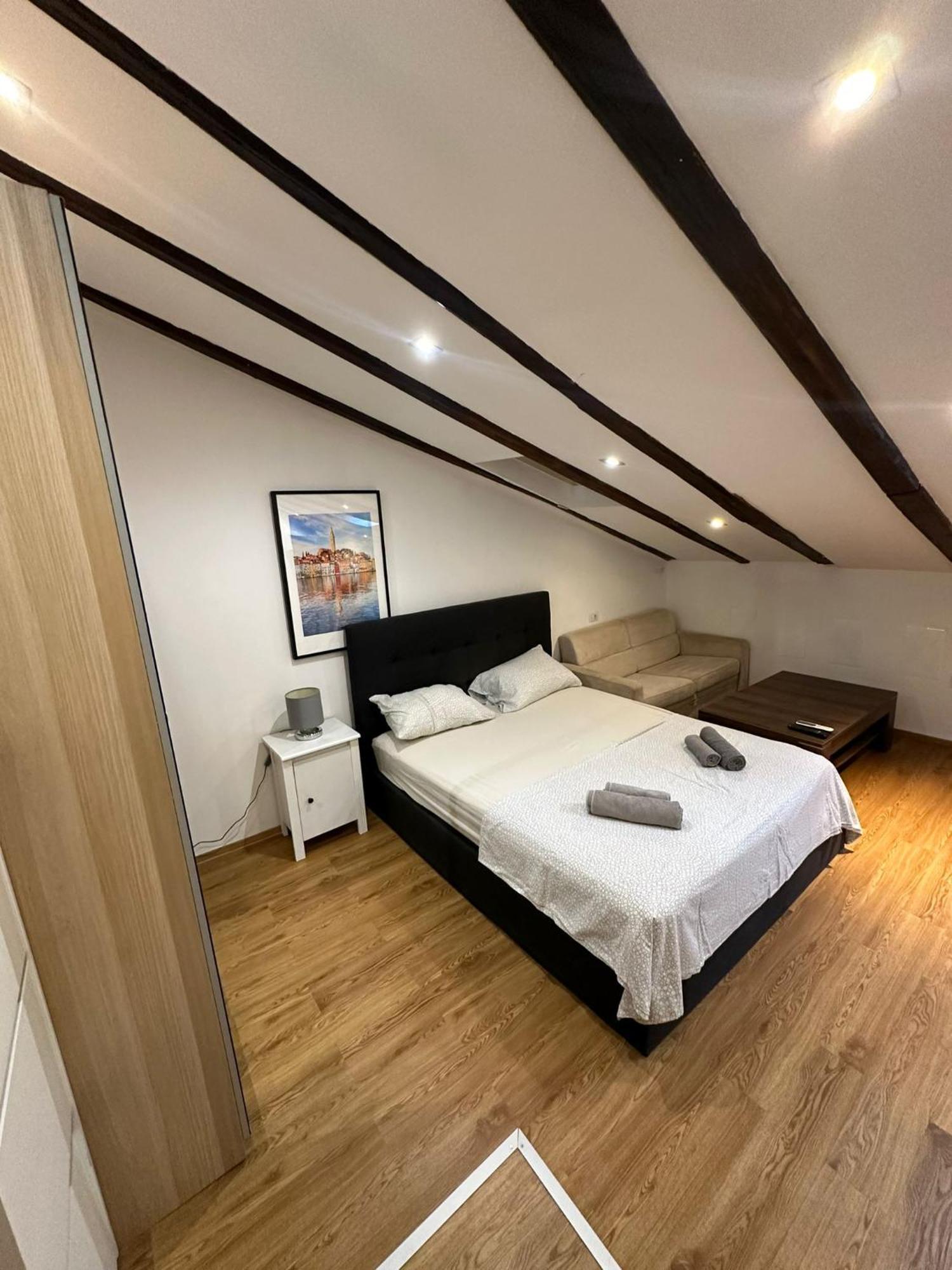 Apartment In The Heart Of プーラ エクステリア 写真